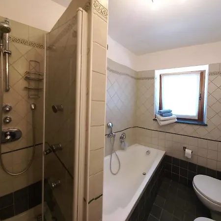 Elena & Milva Apartman Livigno