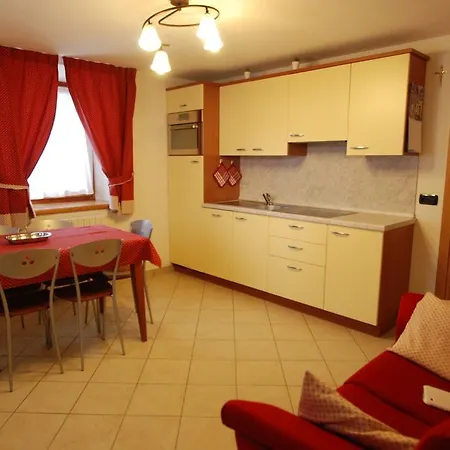 Apartman Elena & Milva *