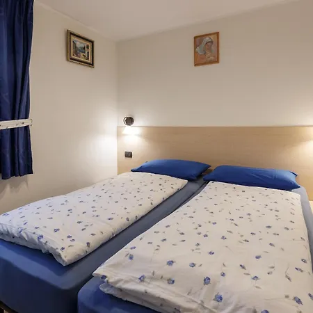 Elena & Milva Apartman *