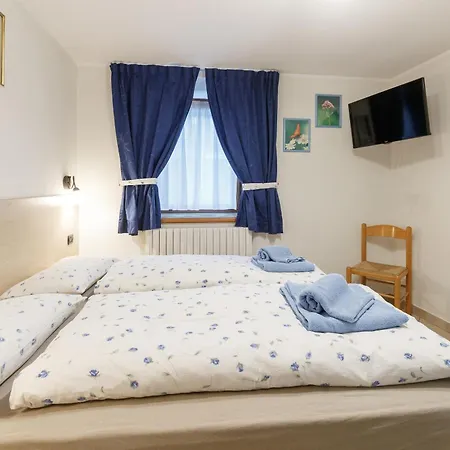 Elena & Milva Apartman *