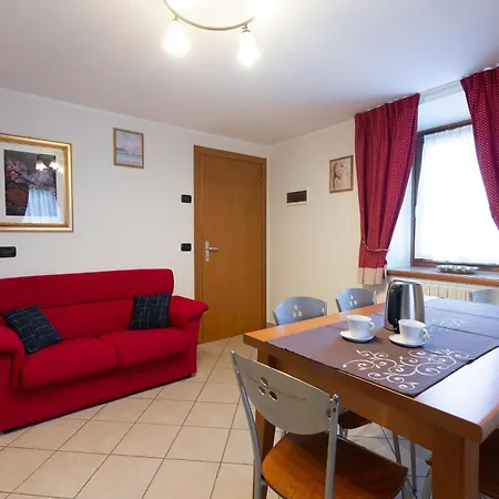 Elena & Milva Apartman Livigno